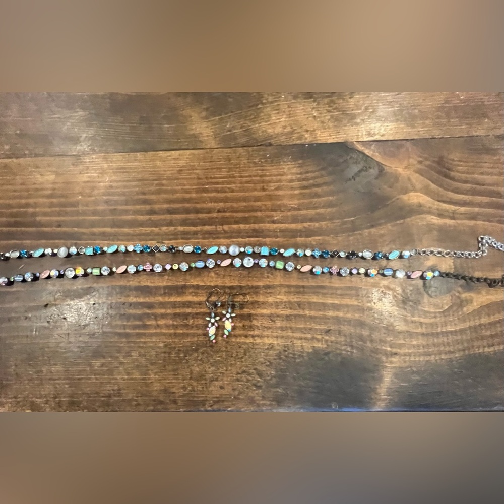 2 sorrelli necklaces and earrings
